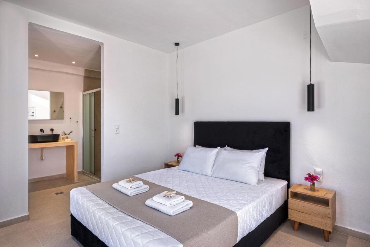 Chrysonisos Suites With Sunset & Seaviews Near Kini מראה חיצוני תמונה