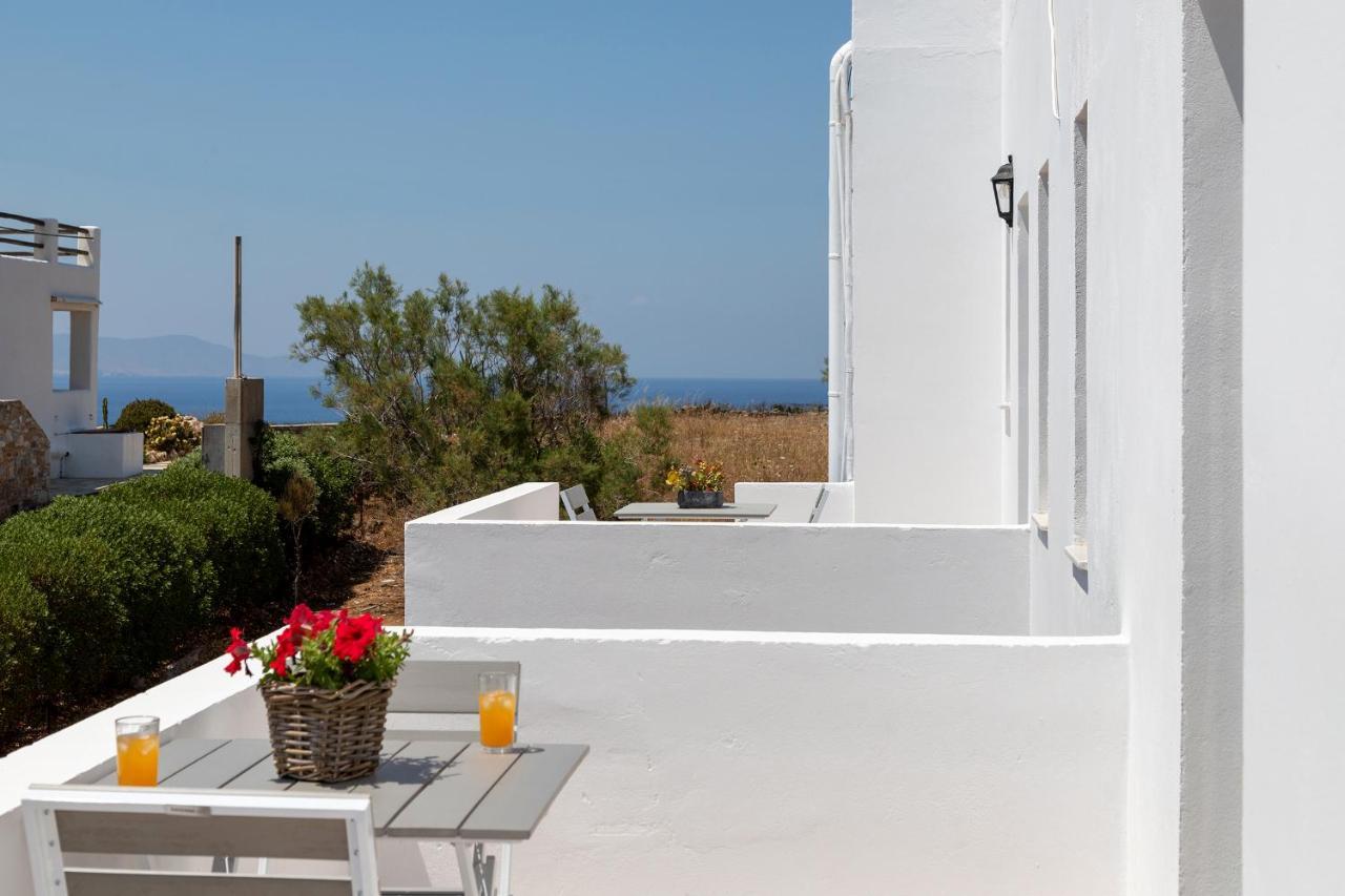 Chrysonisos Suites With Sunset & Seaviews Near Kini מראה חיצוני תמונה