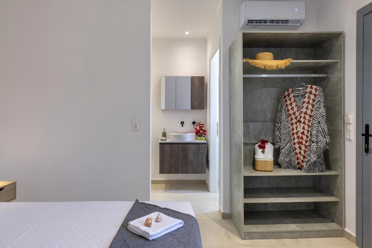 Chrysonisos Suites With Sunset & Seaviews Near Kini מראה חיצוני תמונה