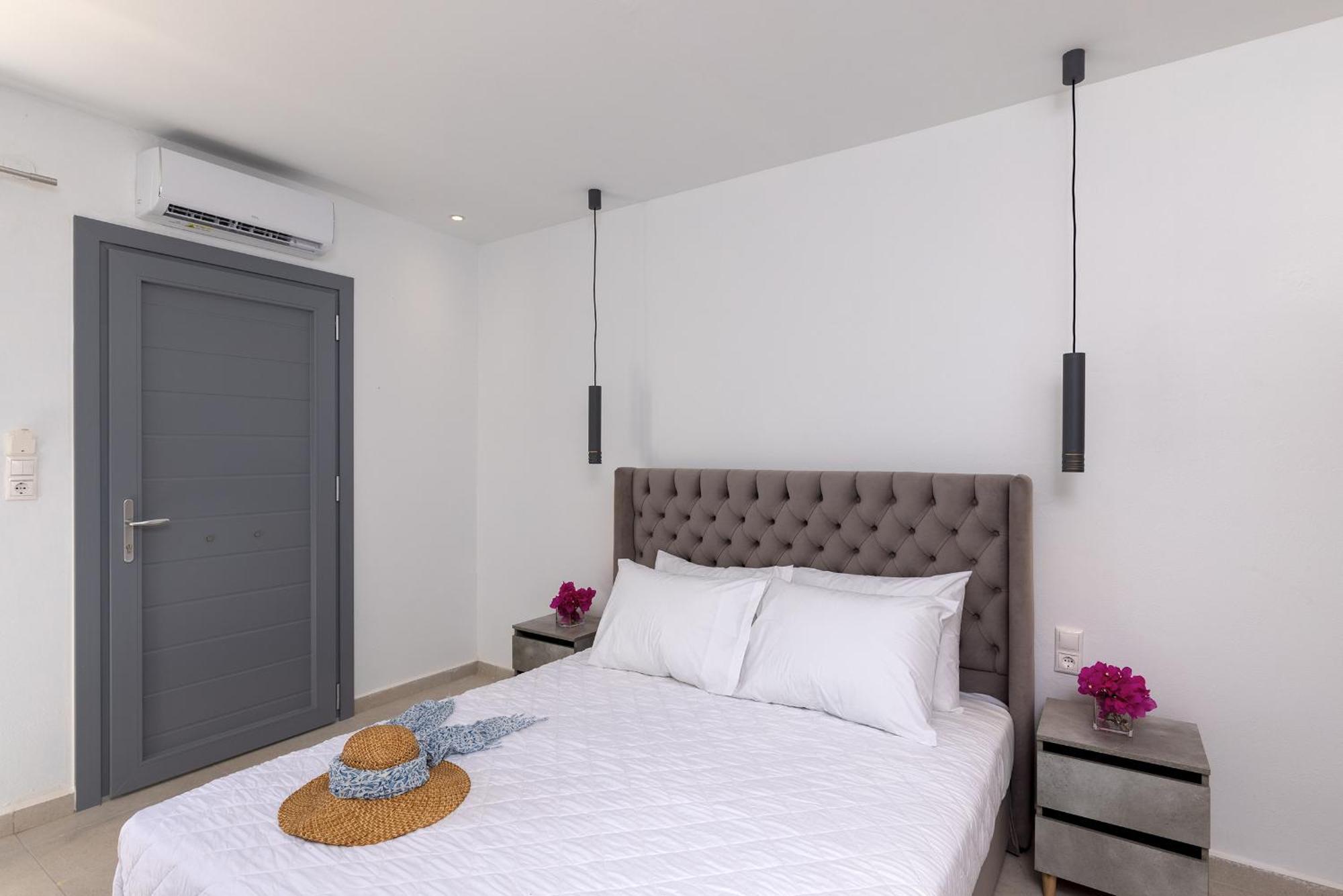 Chrysonisos Suites With Sunset & Seaviews Near Kini מראה חיצוני תמונה